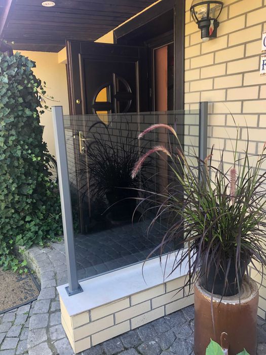 Balustrada nierdzewna ze szkłem, grafitowa,  barierka szklana,