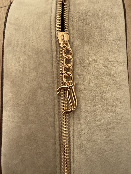 Beżowa kosmetyczka Juicy Couture