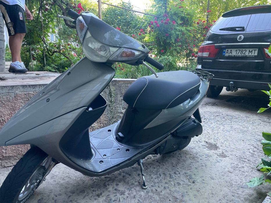 Продам мопед Suzuki Adress v50