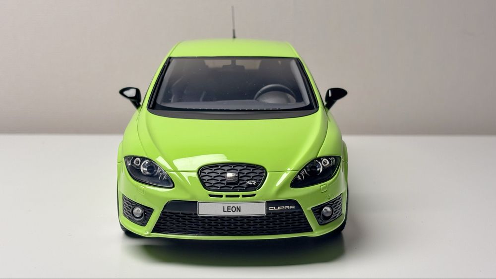 1/18 2010 Seat Leon Cupra R Kiwi Green Otto Models OT404