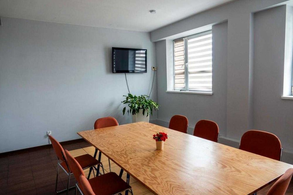 Лучшие Общежития и Хостелы Киева Есть места ! Метро Берестейская