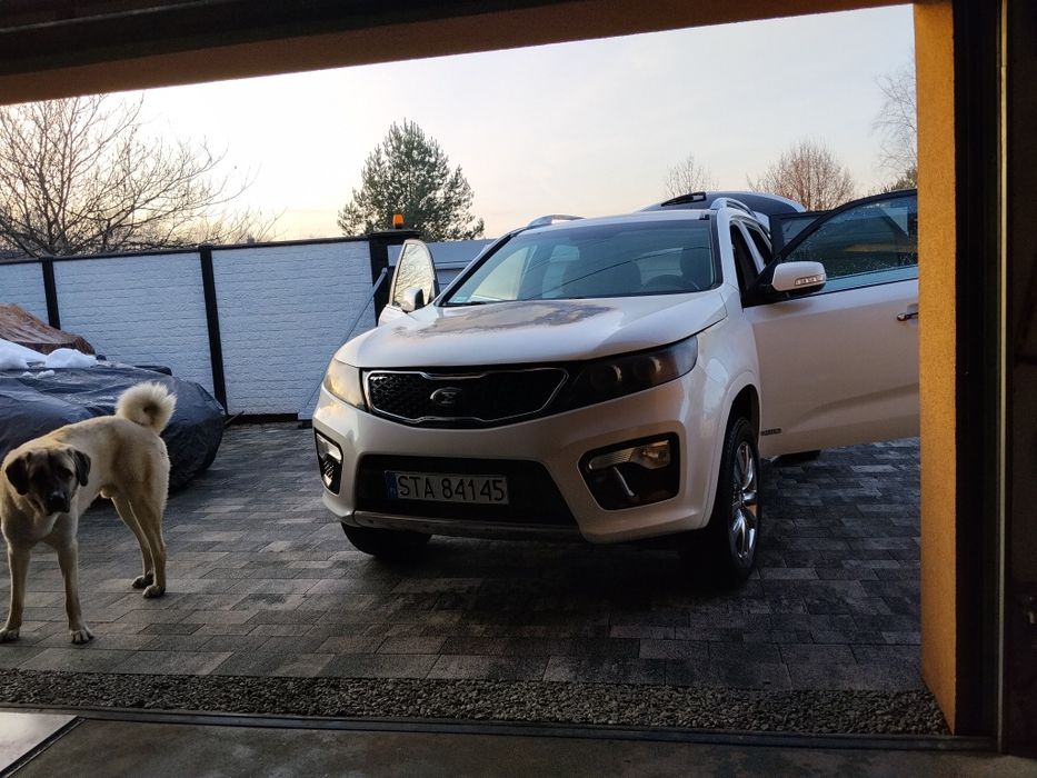 Kia Sorento II 3.5V6 7 os,panorama 4x4
