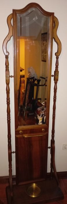 Conjunto sapateira e móvel sala e cabide com espelho