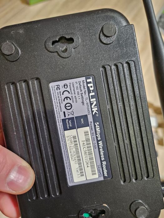 ZTE ( ZXV10) , TP-LINK ( TL-WR340G) , D-LINK (DIR-615)