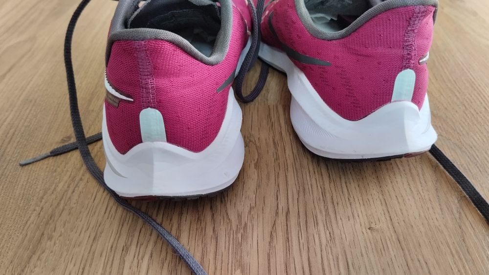 Buty Nike air zoom do biegania r.39