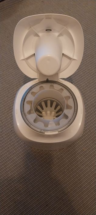 Caixote de fraldas Sangenic