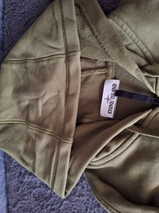 Продам Zip Stone Island