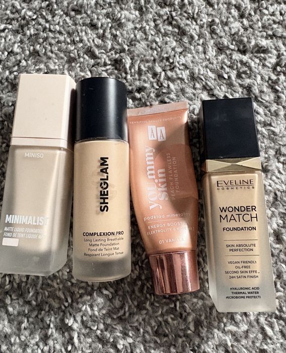 Zestaw podkładów do makijażu eveline cosmetics aa sheglam