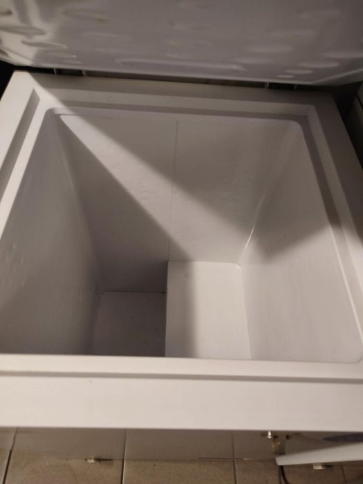 Zamrażalka Philco PCF1002, 100L