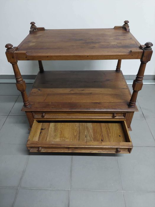 Mesa TV de madeira vintage