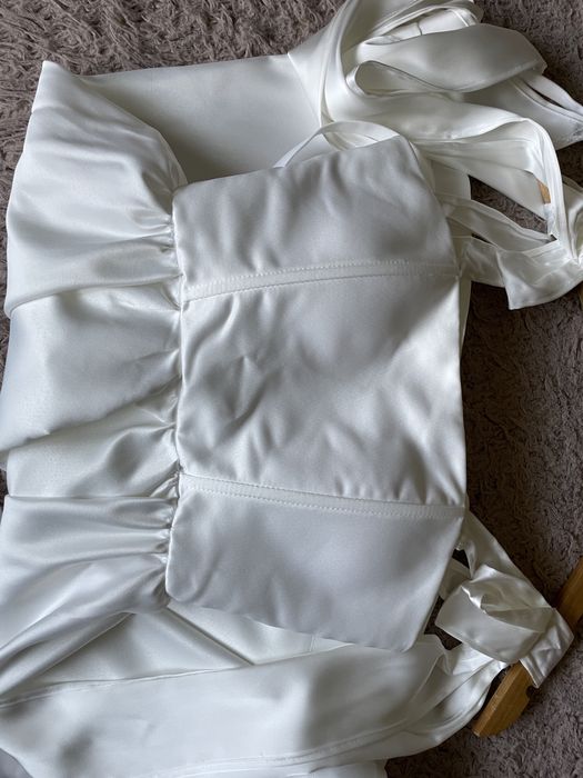 Святкова сукня на випусний або свято