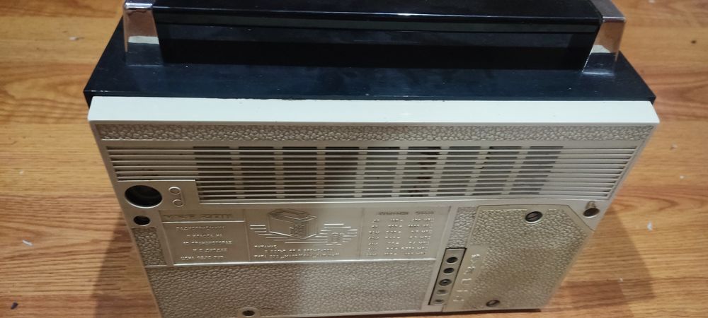 Радио Океан 209 и Vef 201