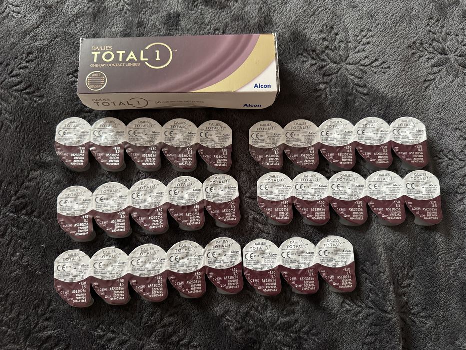 Dailies Total 1 (-1.50), щоденні лінзи — 28 шт