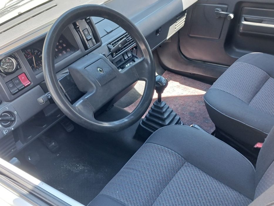 Carrinha Renault Express