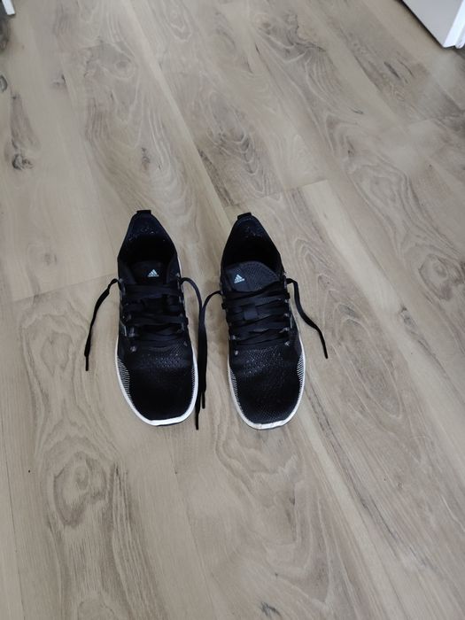 Buty sportowe Adidas unisex rozm.41