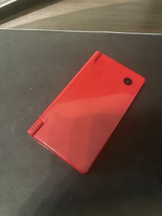 Nintendo dsi RED + 3 gry