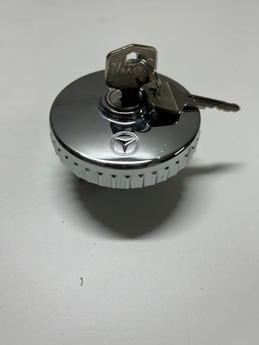 Korek wlewu Paliwa w113 Pagoda oraz 190sl.