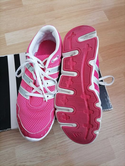 Buty sportowe- adidasy damskie ,marki "Adidas" roz 40 2/3 - 25,5 cm.