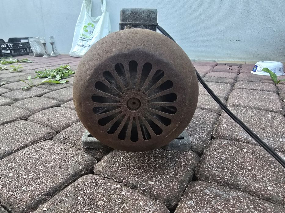 Silnik jednofazowy 0.18 kW 1380 obr/min