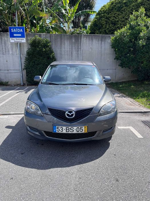 Mazda 3 1.3 Gasolina – Inspeção feita, IUC pago, pneus novos
