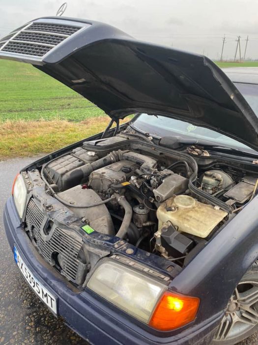 Продам Мерседес 202