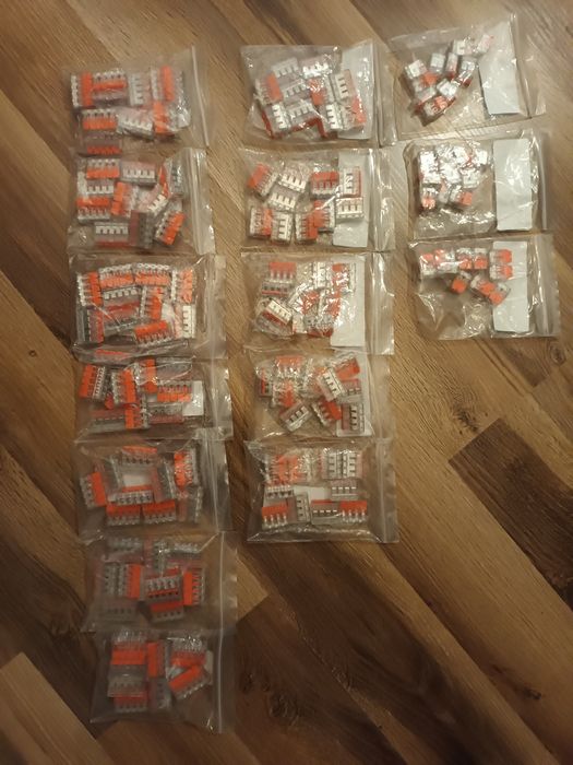 150szt Szybkozlączki typu wago płaskie nowe