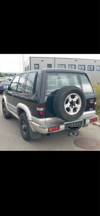Isuzu trooper 2001 год