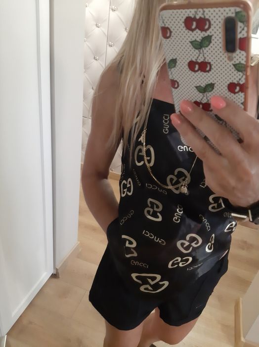 Top transparentny z napisami Gucci s