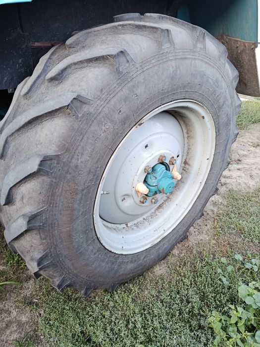 Продам колеса мтз, юмз 16.9r30.