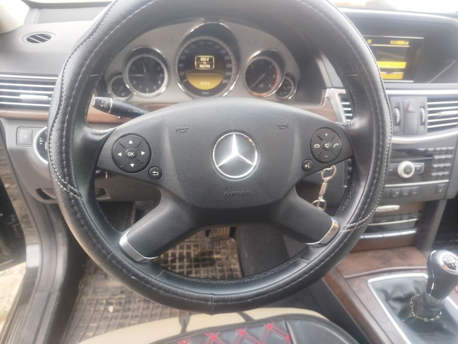 Mercedes E 220 CDI Avantgarde