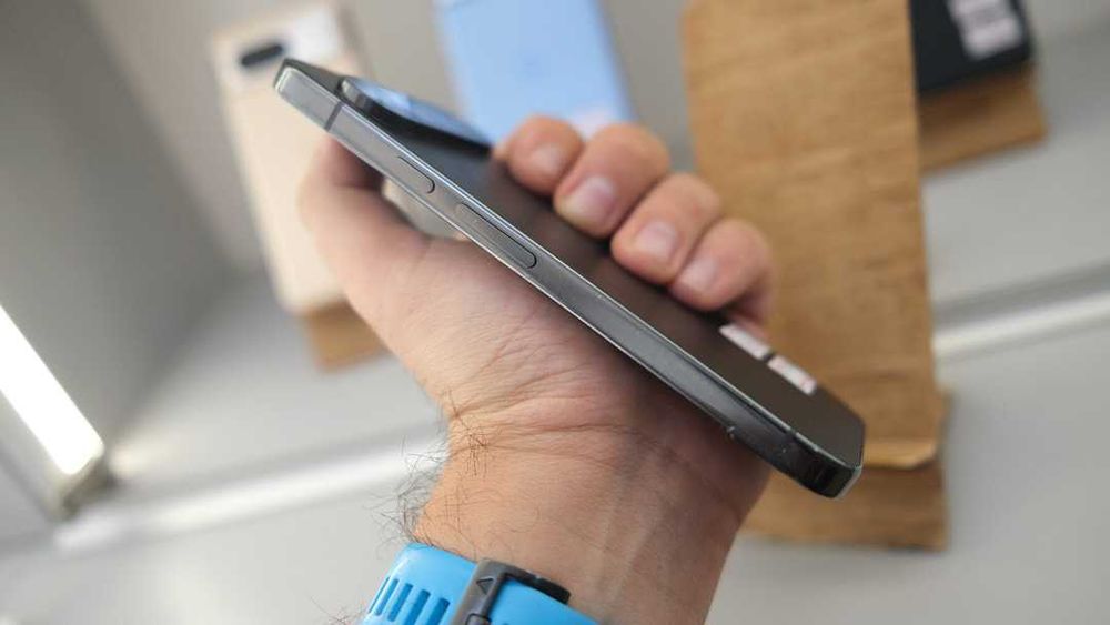 Google Pixel 9 Pro XL 16/128GB Obsidian Neverlock без вигорань