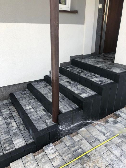 BrukarstwoKostkaBrukowaBrzezinyPraceziemneusługi koparka i wywrotka