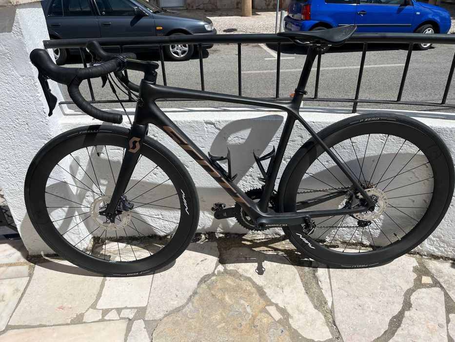 Scott addict 10 como nova