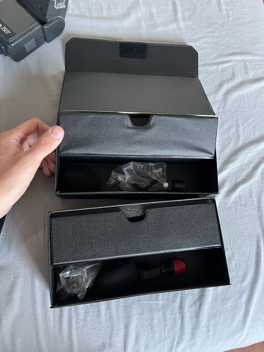 Dwa mikrofony Yoga EM-280