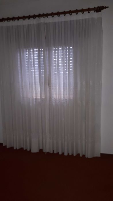 Cortinados em excelente estado - Baixa de preço. NOVO PREÇO 70 euros