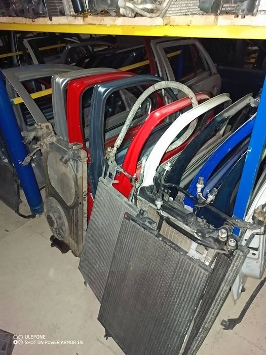 Двері Шкода Фабія 1. Двері Фабія 2.