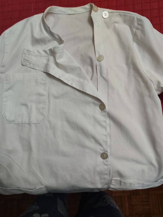 Bata médica ou escolar em algodão