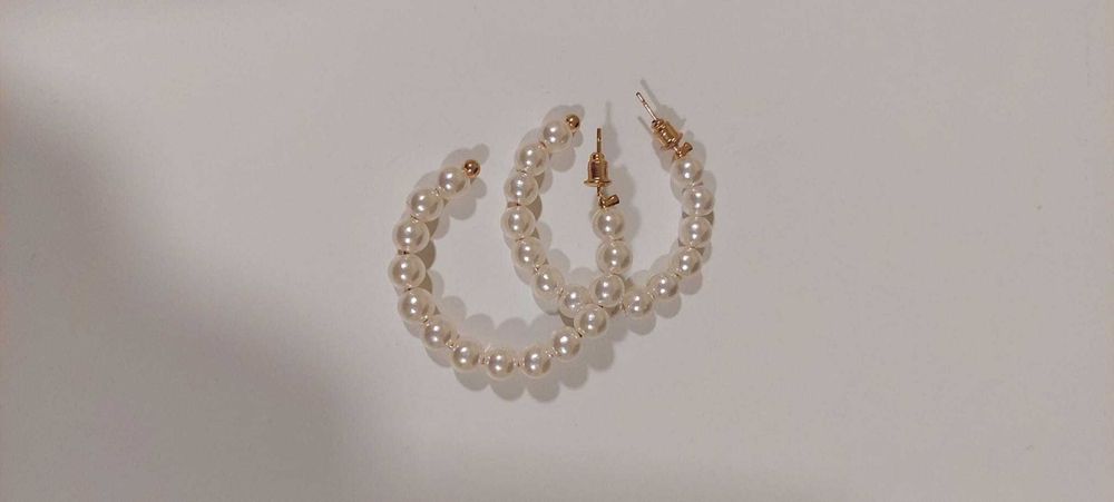 Conjunto de brincos dourados