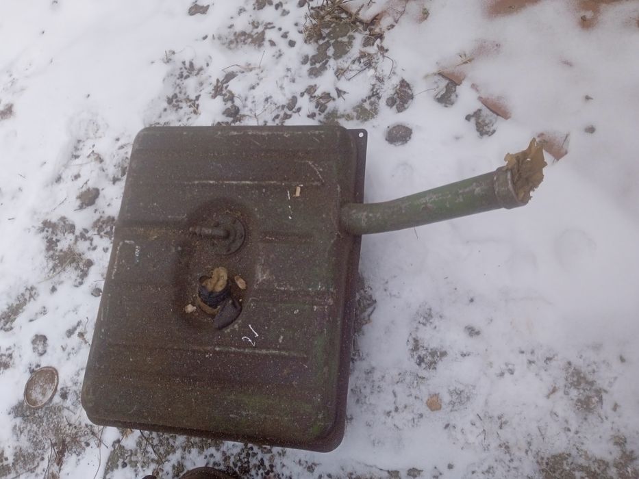 Продам запчасті на Москвич 403 ціни в описі