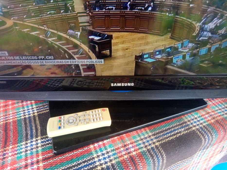 Tv samsung com com comandi 32 polegadas