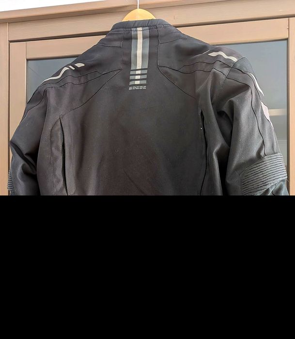 Conjunto Moto HJC C70 M + Casaco iXS Torres