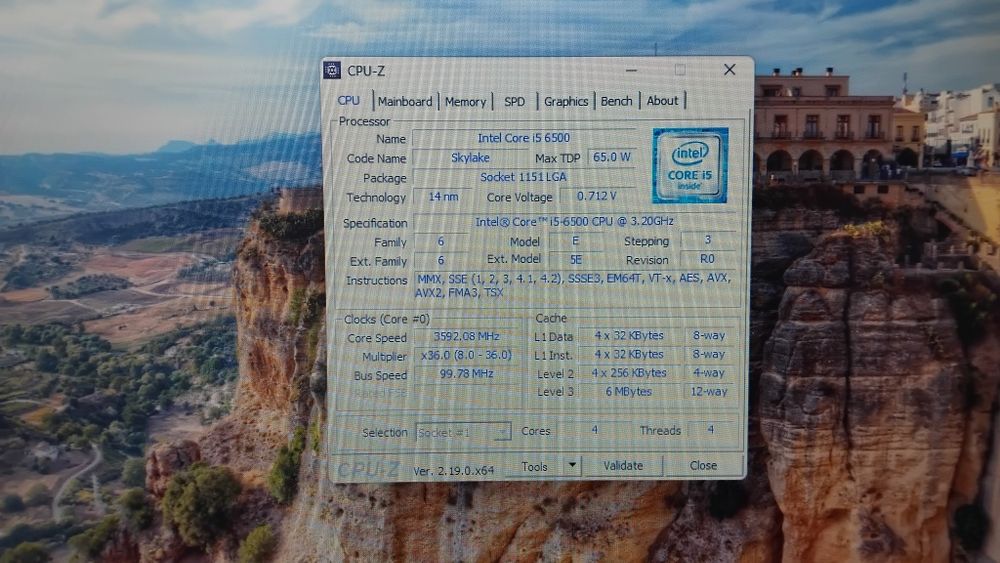 Komputer win11  i5 6gen 8gb ddr4 goodram ssd