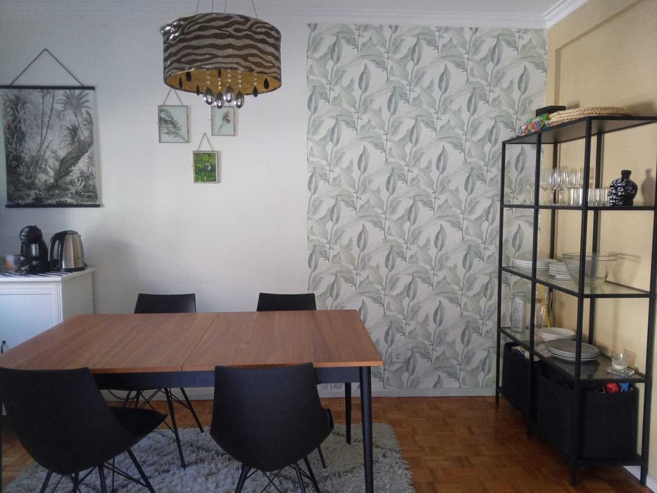 Mesa de jantar extensível