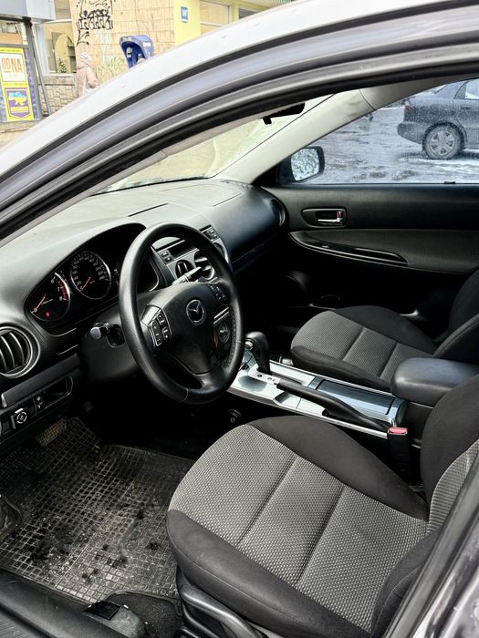 Автомобіль Mazda 6 2005