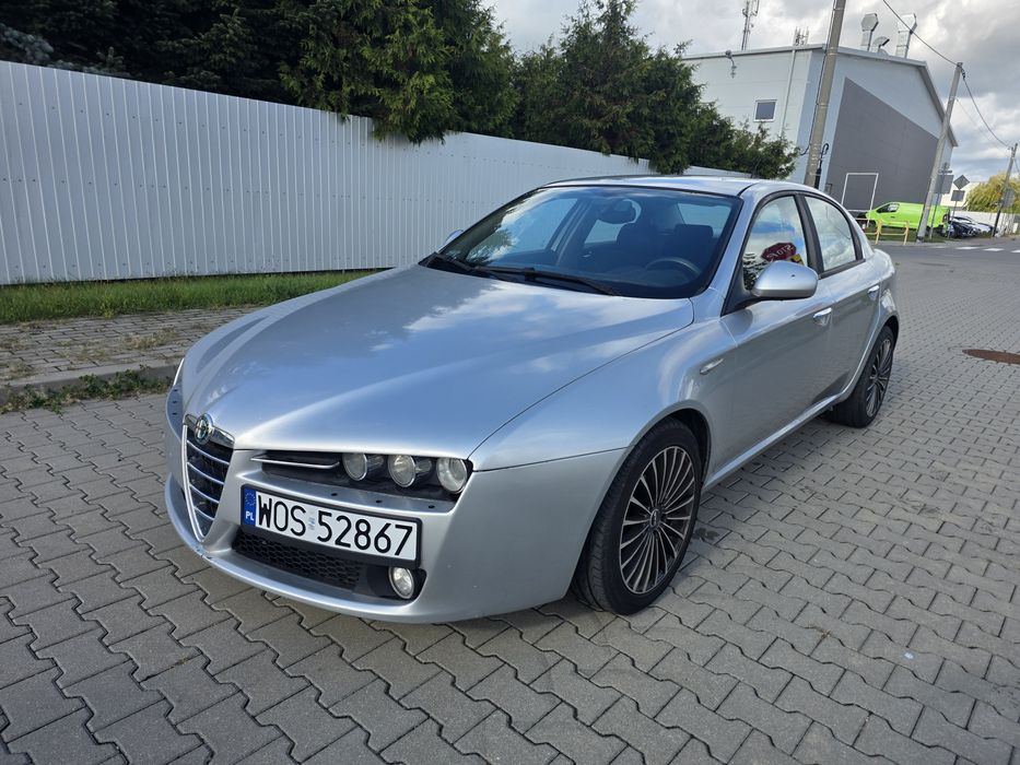 Alfa Romeo 159