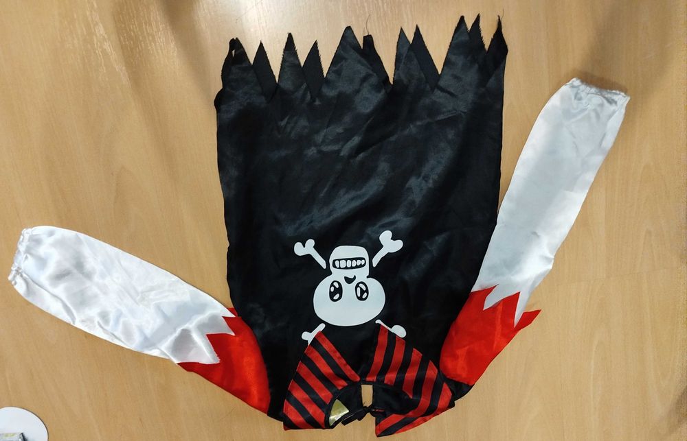 Strój pirata rozmiar 140