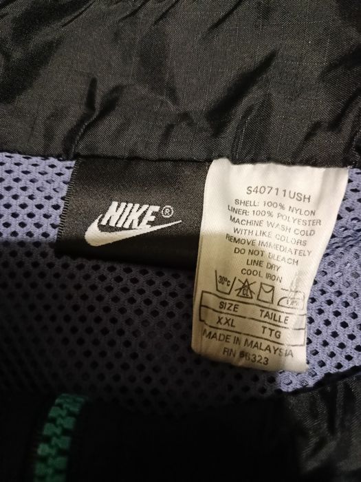 Kurtka wiatrówka ortalion Nike