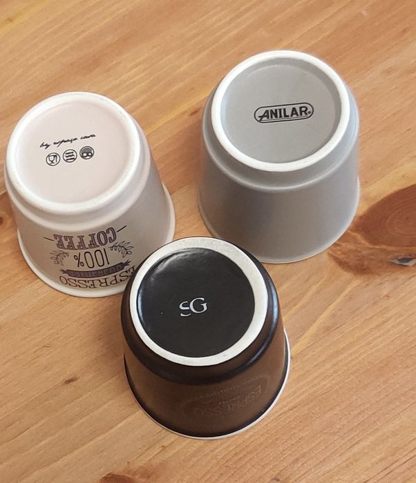 Conjunto 10 copos de café - praticamente novos