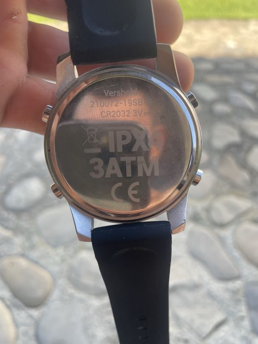Продам годинник