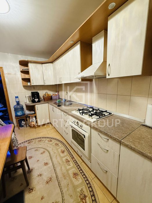 ПРОДАЖ З кімнатна квартира в центрі міста З ремонтом